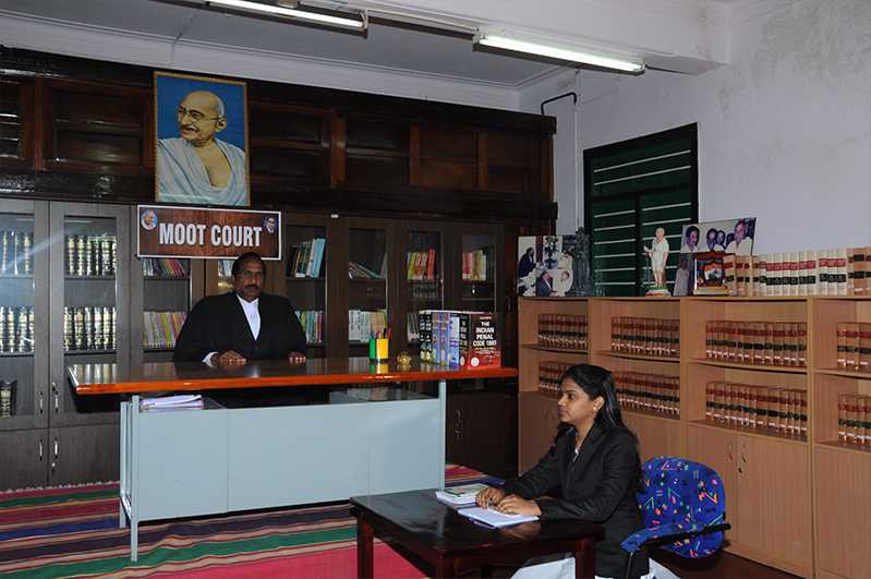 Mootcourt 2015