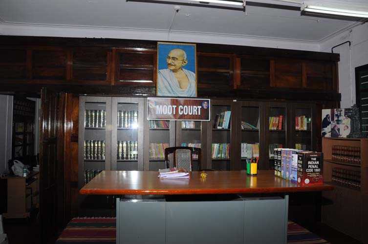 Moot Court